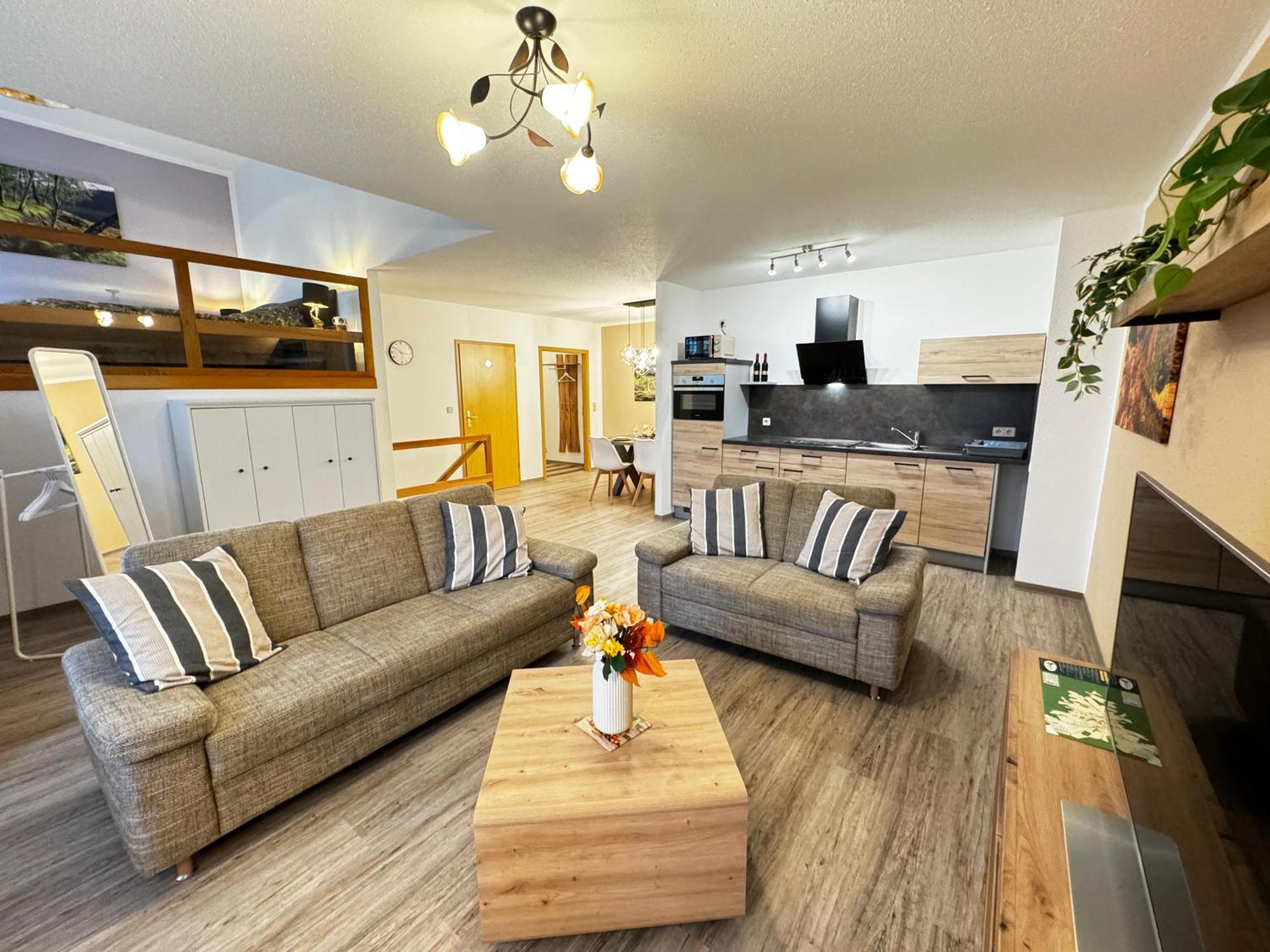Galerie-Ferienwohnung "Im Schindlershof" - Zentral Und Ruhig Айбеншток Екстер'єр фото